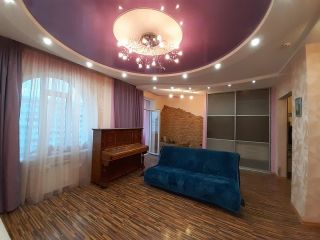 Продаю четырехкомнатную квартиру установлены натяжные потолки красивый фото 4 Севастополь