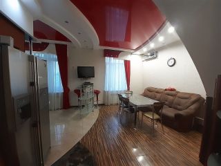 Продаю четырехкомнатную квартиру установлены натяжные потолки красивый фото 11 Севастополь