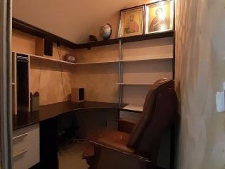 Продаю четырехкомнатную квартиру установлены натяжные потолки красивый фото 21 Севастополь