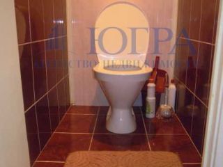 Продается 2 комнатная квартира установлены пластиковые окна с мебелью фото 4 Нижневартовск