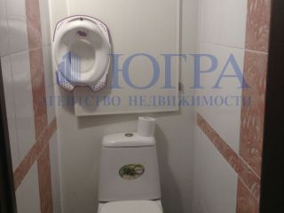 Продаю трешку свежий ремонт фото Нижневартовск