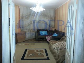 Продаю 2 комнатную квартиру свежий ремонт фото 3 Нижневартовск