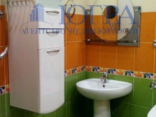 Продается двухкомнатная квартира с мебелью документы готовы фото Нижневартовск