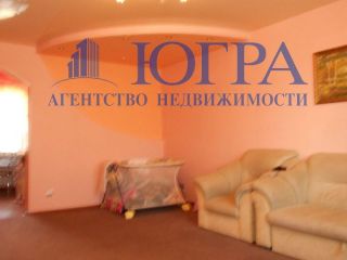 Продаю деревянный дом установлены натяжные потолки имеется баня фото 3 Нижневартовск