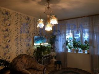 Продаю 4 комнатную квартиру есть документы с мебелью фото Нижневартовск