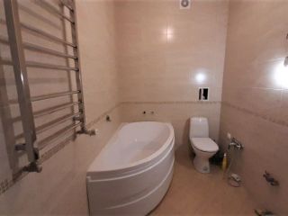 Продам двушку свежий ремонт новая сантехника фото Таганрог