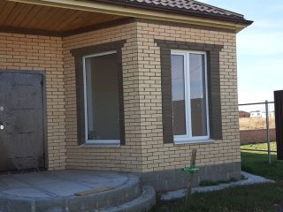 Продаю кирпичный дом с коммуникациями фото 3 Таганрог