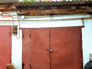 Продается кирпичный гараж имеется смотровая яма отличное место фото Сочи