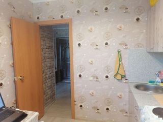 Продам однокомнатную квартиру пластиковые окна свежий ремонт фото 8 Красноярск