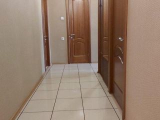 Продам четырехкомнатную квартиру под охраной свежий ремонт фото 2 Красноярск