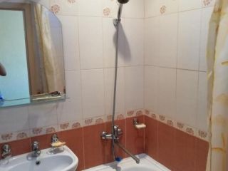 Продам двухкомнатную квартиру пластиковые окна свежий ремонт фото 6 Красноярск