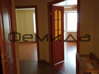 Продам 4 комнатную квартиру пластиковые окна с мебелью фото 10 Красноярск