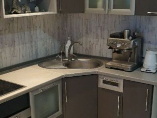 Продаю двушку свежий ремонт фото 2 Нижневартовск