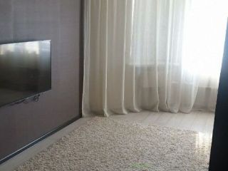 Продаю двушку свежий ремонт фото 7 Нижневартовск