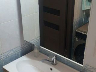 Продаю двушку свежий ремонт фото 11 Нижневартовск