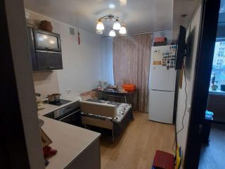 Продам двухкомнатную квартиру свежий ремонт фото 6 Нижневартовск