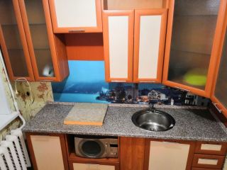 Продаю однокомнатную квартиру свежий ремонт фото 9 Нижневартовск