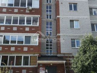 Продам трехкомнатную квартиру удобное расположение свежий ремонт фото 10 Альметьевск