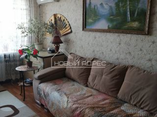 Продам однушку установлены натяжные потолки хорошее состояние фото 4 Альметьевск