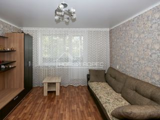 Продам трешку в центре города свежий ремонт фото 2 Альметьевск