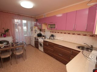 Продам трешку хорошее состояние фото Альметьевск