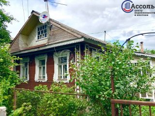 Продается деревянный дом внутри города с коммуникациями фото Вологда