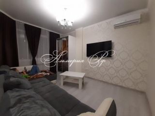 Продам двухкомнатную квартиру с мебелью видеонаблюдение фото Батайск