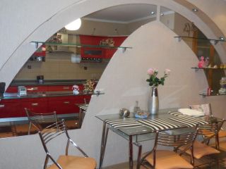 Продается 4 комнатная квартира свежий ремонт с мебелью фото 14 Кемерово