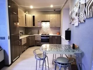 Продается 3 комн. квартира с мебелью подключена канализация фото 2 Октябрьский