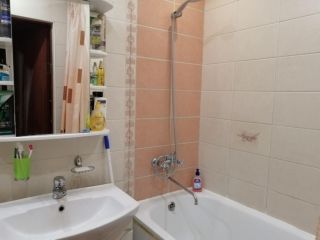 Продаю 4 комнатную квартиру свежий ремонт фото 9 Октябрьский