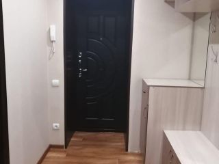 Продается трехкомнатная квартира евроремонт фото 12 Октябрьский