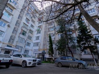 Продаю трешку c отличным видом есть документы фото Севастополь