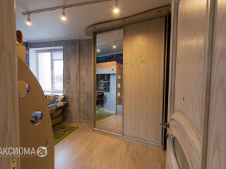 Продается трехкомнатная квартира свежий ремонт с мебелью фото 12 Севастополь