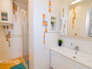 Продается трехкомнатная квартира свежий ремонт с мебелью фото 14 Севастополь