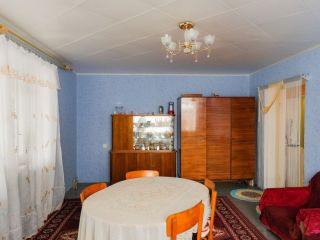 Продаю трешку ухоженный подъезд с мебелью фото 2 Село Угловое