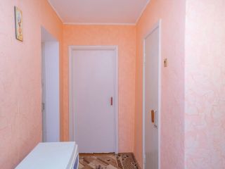 Продаю трешку ухоженный подъезд с мебелью фото 13 Село Угловое