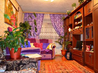 Продаю трехкомнатную квартиру пластиковые окна с мебелью фото Красная Горбатка