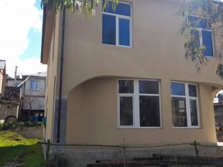 Продается кирпично-монолитный дом с коммуникациями фото 3 Сочи