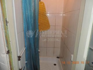 Продаю двухкомнатную квартиру установлены натяжные потолки с мебелью фото 13 Находка