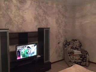 Сдам 1 комнатную квартиру косметический ремонт с мебелью фото 2 Первоуральск