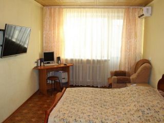 Сдаю однокомнатную квартиру косметический ремонт с мебелью фото Серов