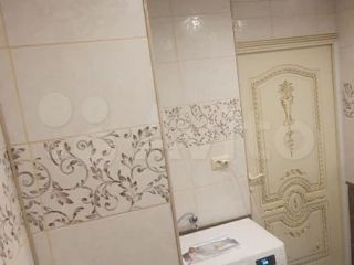 Продаю трехкомнатную квартиру с мебелью евроремонт фото 8 Москва