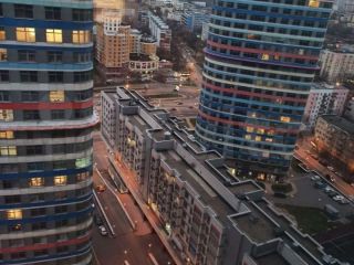 Продаю трешку панорамные окна с коммуникациями фото 7 Москва