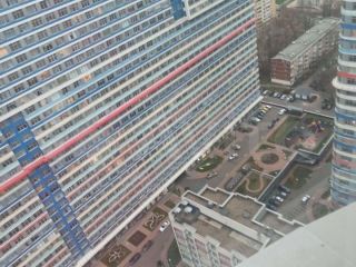 Продаю трешку панорамные окна с коммуникациями фото 8 Москва