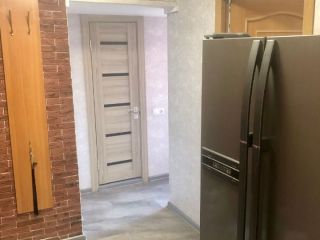 Продаю трешку фото Москва