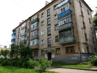 Сдаю 1 комнатную квартиру на длительный срок в центре города фото Чебоксары