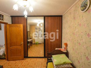 Продается четырехкомнатная квартира установлены пластиковые окна с коммуникациями фото 9 Севастополь