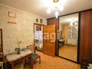 Продается четырехкомнатная квартира установлены пластиковые окна с коммуникациями фото 10 Севастополь