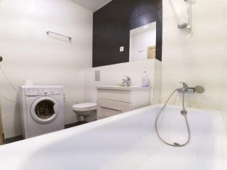 Сдаю 1 комнатную квартиру косметический ремонт на длительный срок с мебелью фото 5 Нефтекамск