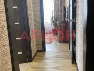 Продам двушку установлены пластиковые окна с мебелью фото 6 Тюмень